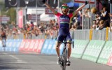 Ulissi vince la quarta tappa Giro Italia 2016